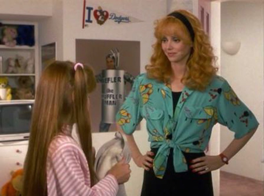 Troop Beverly Hills, Style